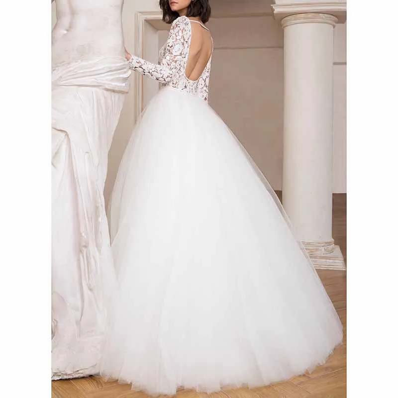 Lace Boat Neck Ball Gown Tulle Long Sleeve Wedding Dress